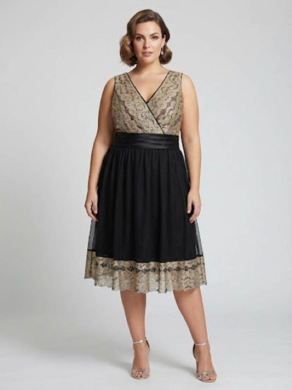 R&M Richards Black & Gold Cocktail Dress 22W